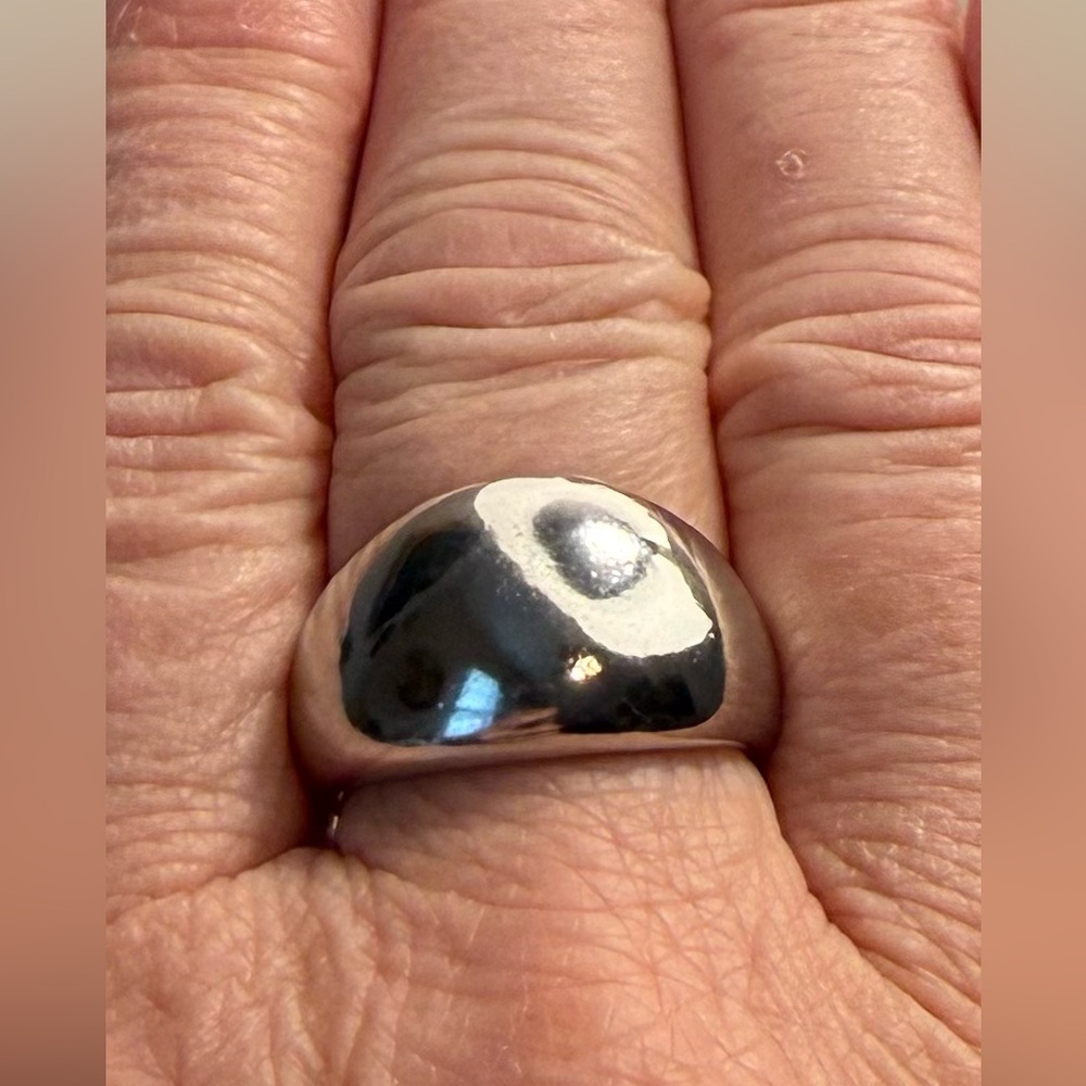 Ring - sz 7.75 adjustable - silver tone dome - New! No flaws. BOGO offer ⬇️ - Picture 2 of 9